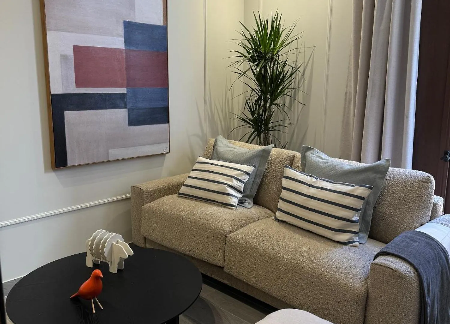 Suspiro Penthouse 301 By Florentia Homes Granada